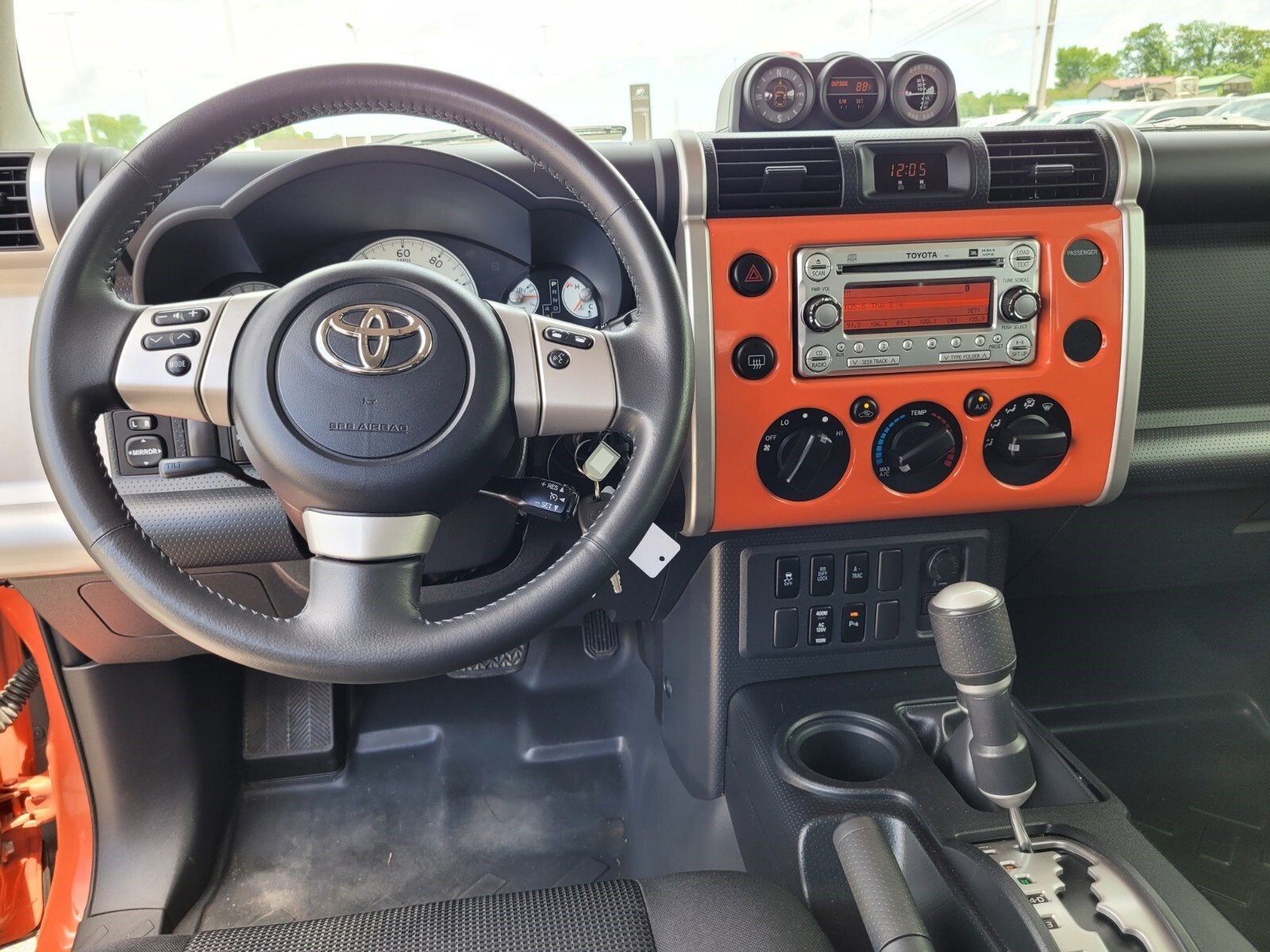 2014 Toyota FJ Cruiser 4WD 4DR AUTO